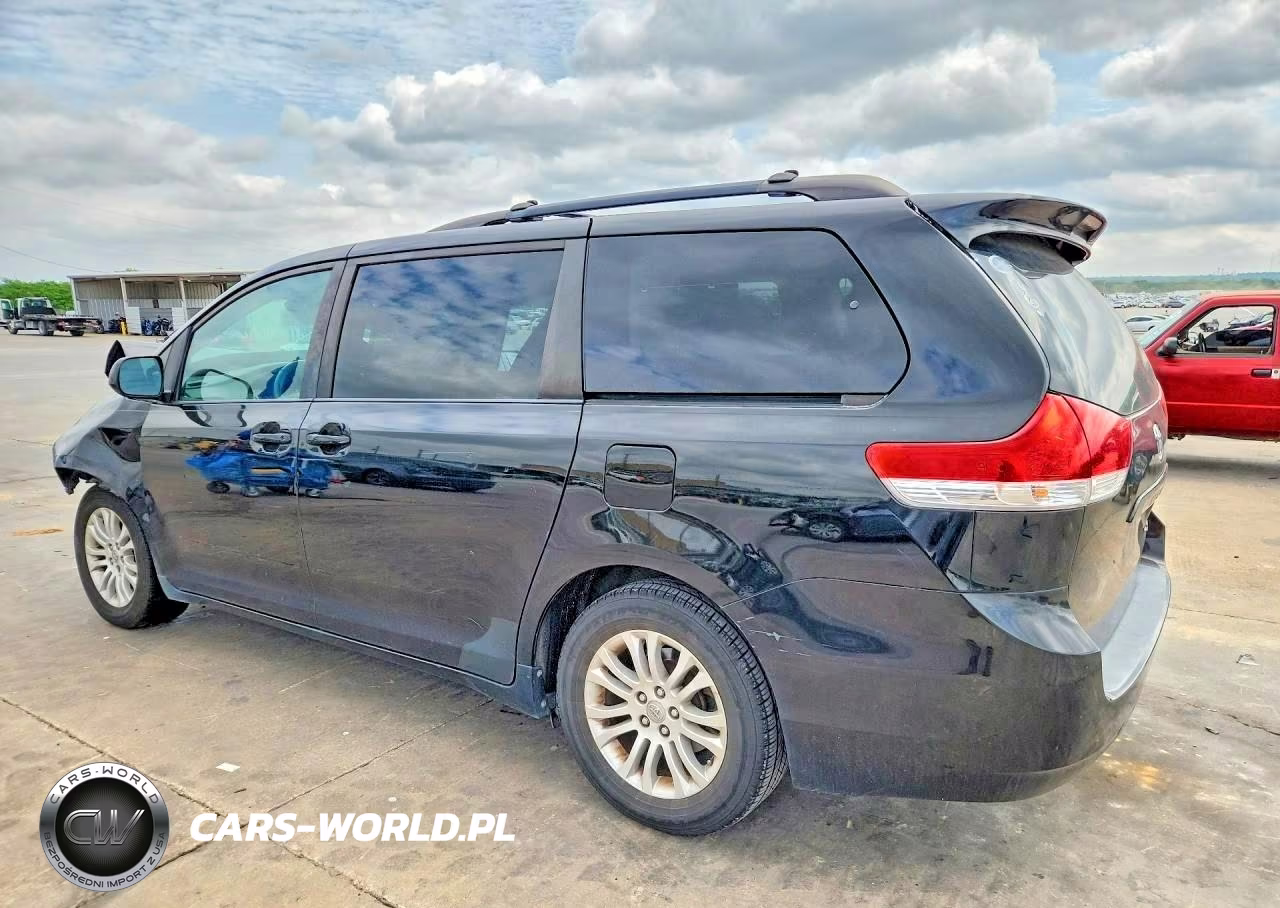 2012 Toyota Sienna Xle 8-Passenger VIN:5TDYK3DC8CS188335 - 2