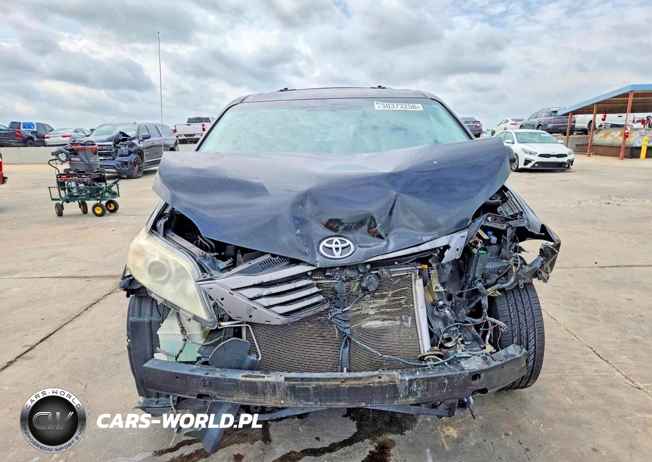 2012 Toyota Sienna Xle 8-Passenger VIN:5TDYK3DC8CS188335 - 5