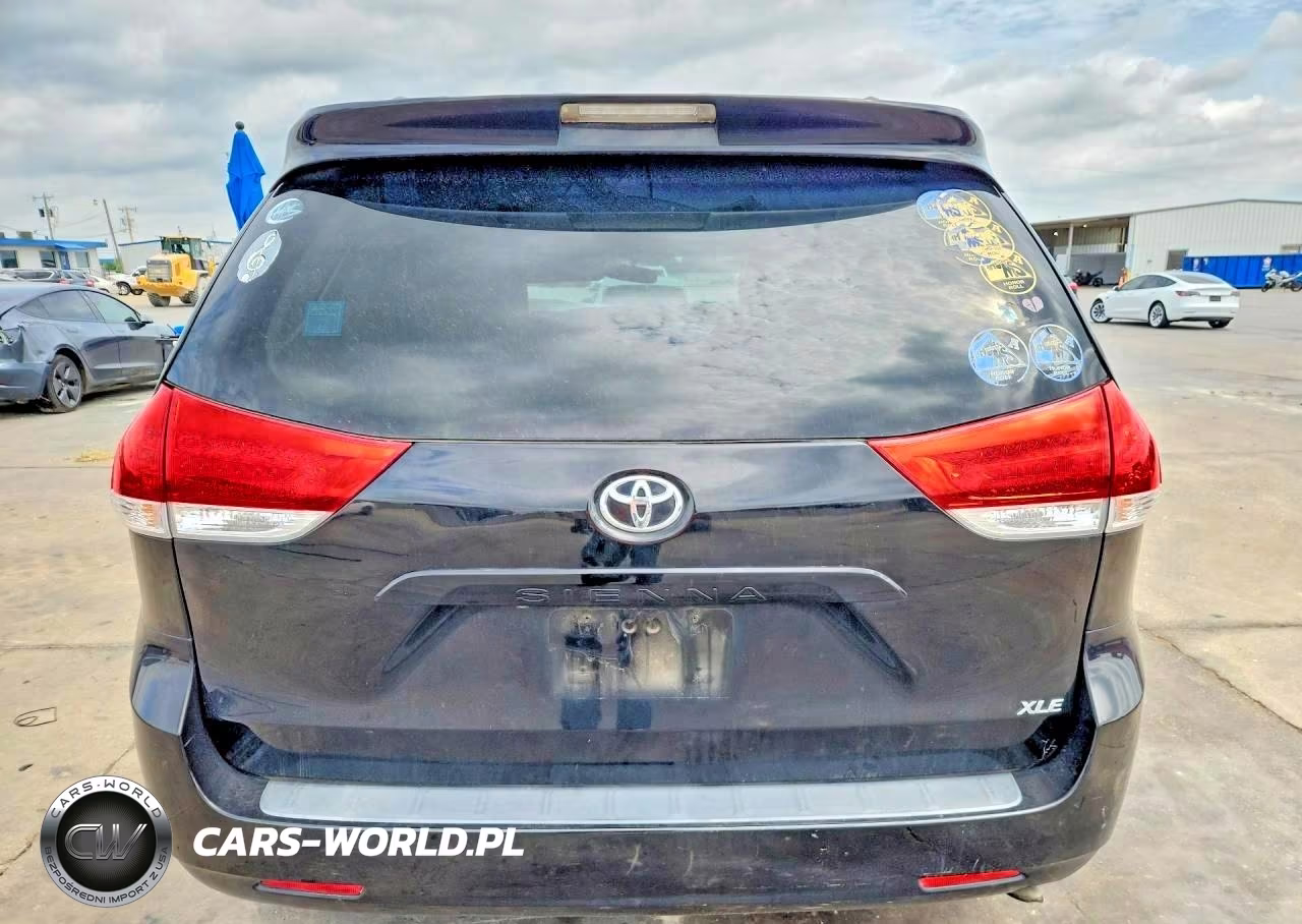 2012 Toyota Sienna Xle 8-Passenger VIN:5TDYK3DC8CS188335 - 6