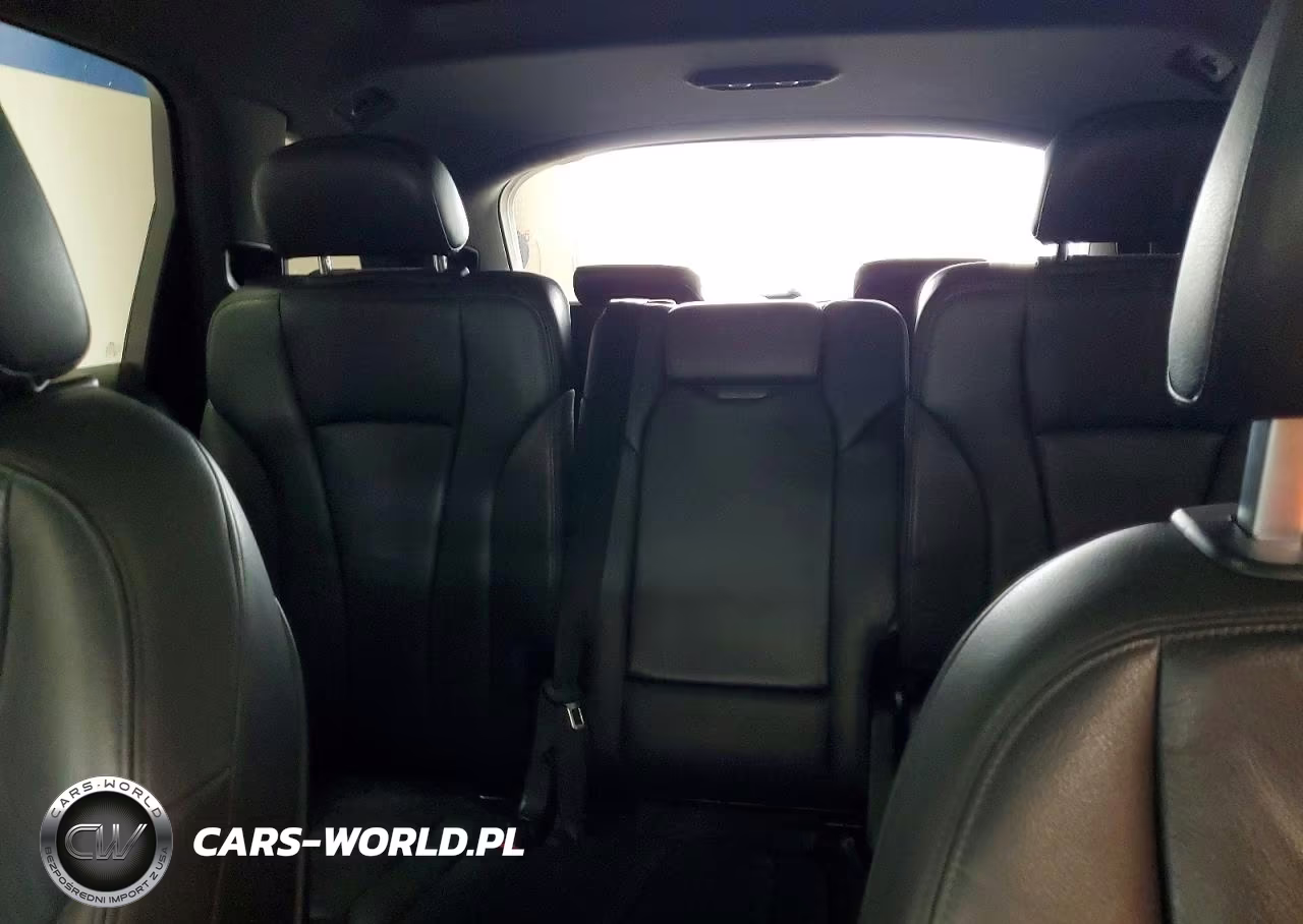 2017 Audi Q7 Premium Plus VIN:WA1LAAF74HD019797 - 10