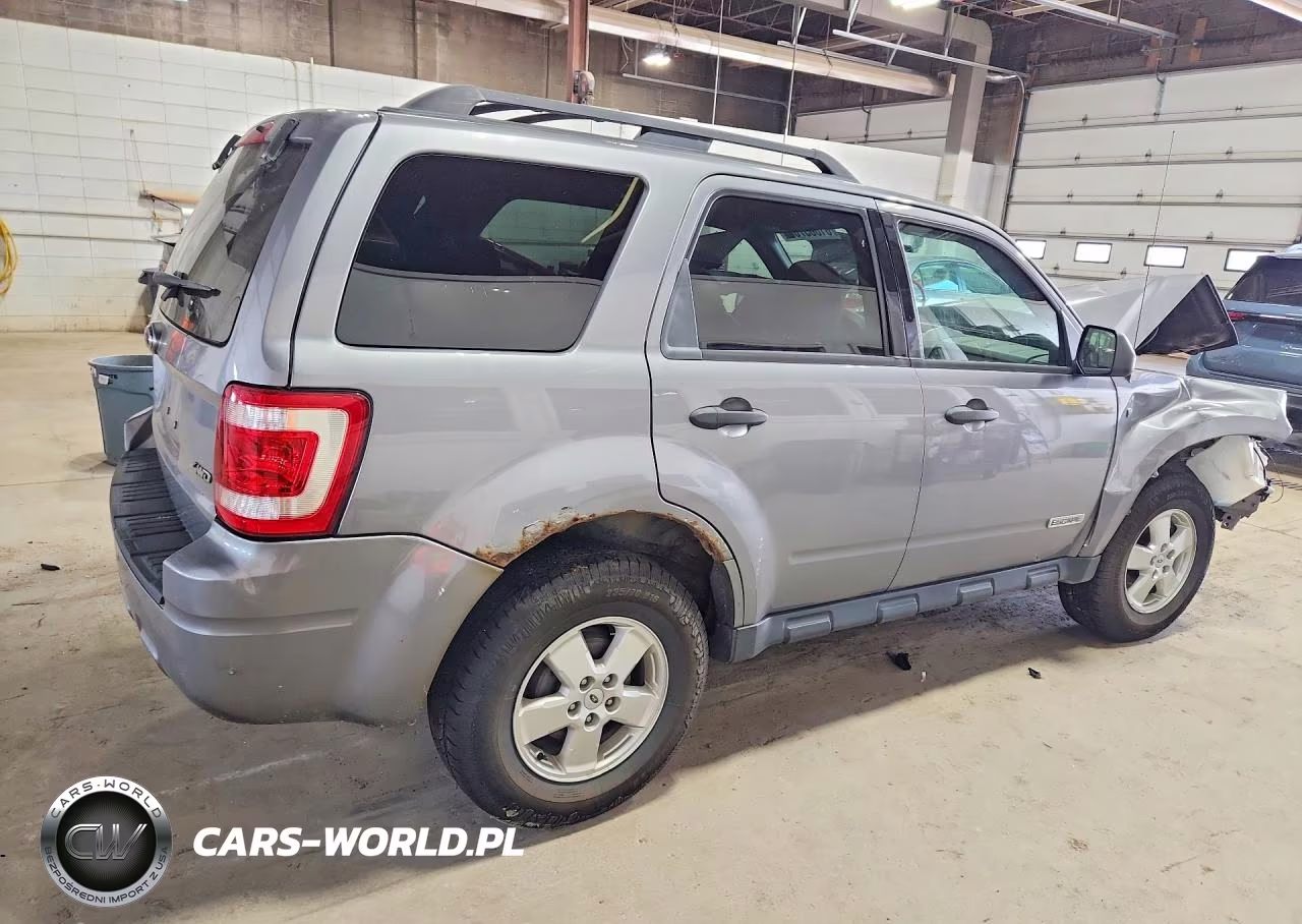 2008 Ford Escape Xlt VIN:1FMCU93128KE81195 - 3