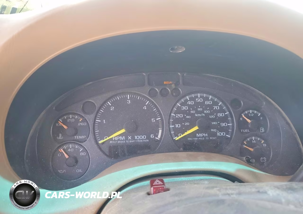 2001 Chevrolet Blazer VIN:1GNDT13W012187218 - 9