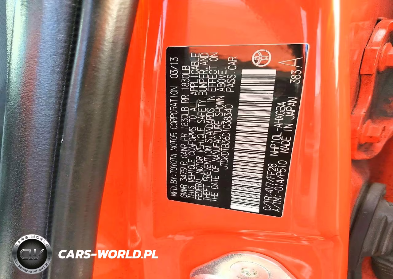 2013 Toyota Prius C Three VIN:JTDKDTB36D1038340 - 12