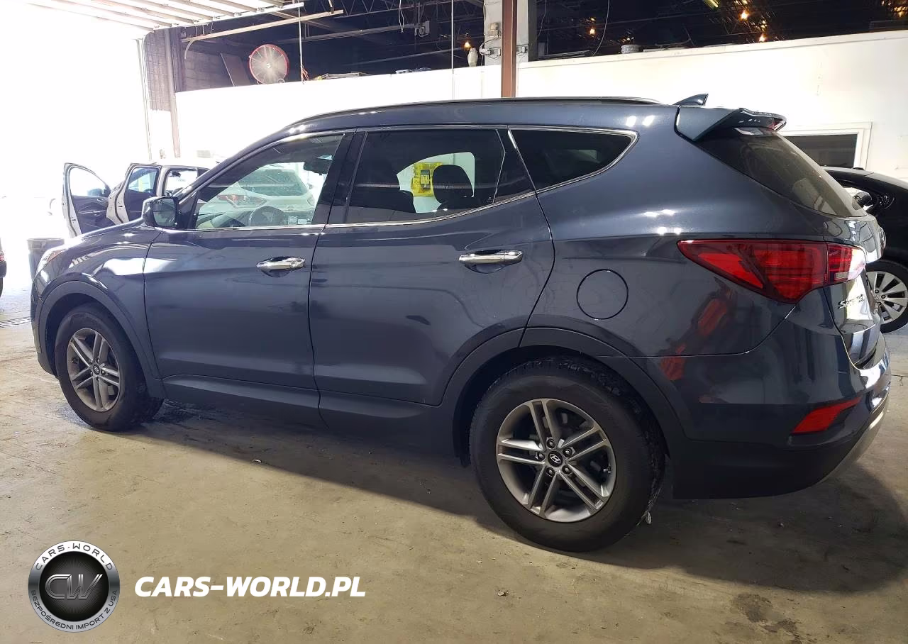 2017 Hyundai Santa Fe Sport 2.4L VIN:5NMZUDLB8HH031525 - 2