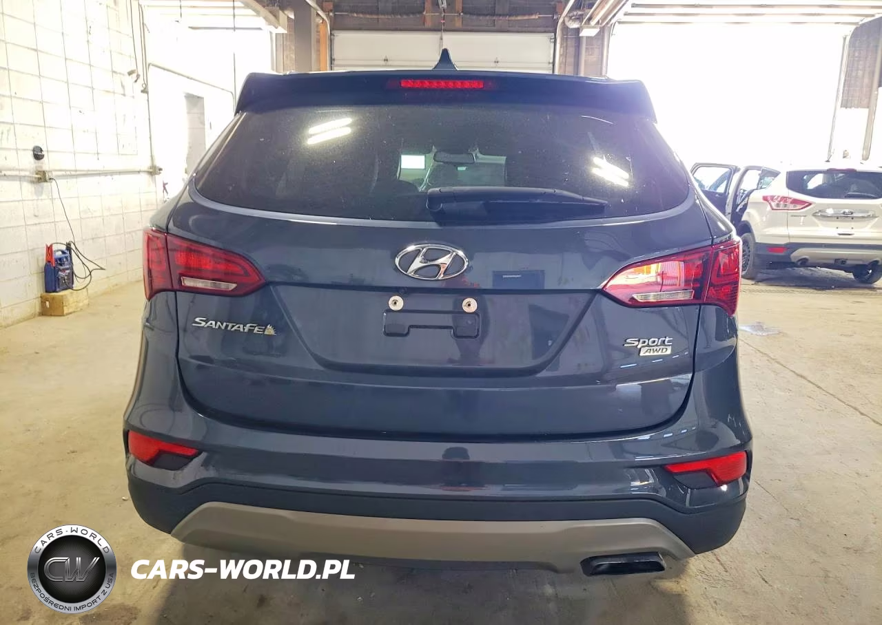 2017 Hyundai Santa Fe Sport 2.4L VIN:5NMZUDLB8HH031525 - 6