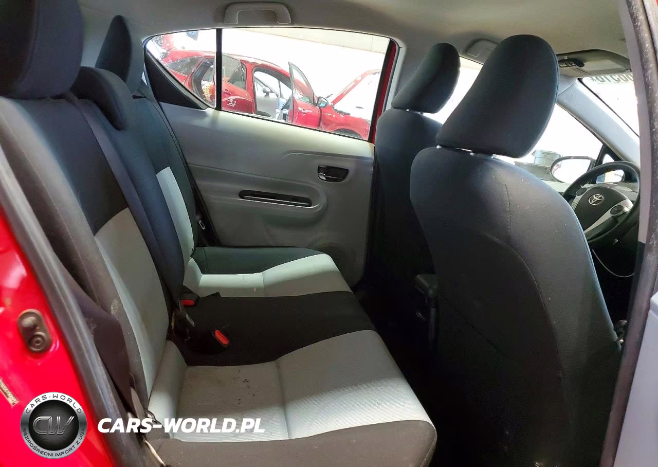 2012 Toyota Prius C Two VIN:JTDKDTB32C1506997 - 10