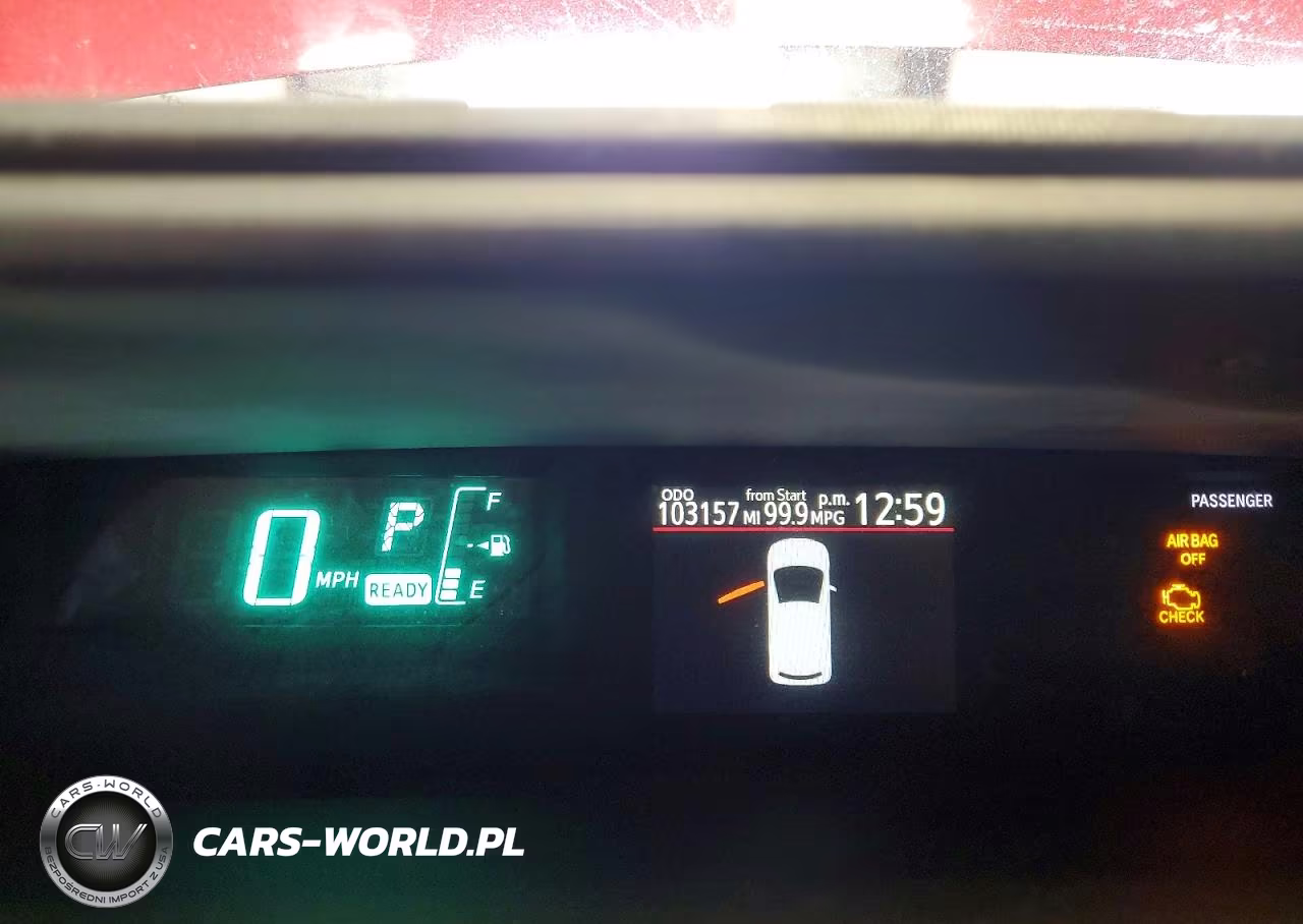 2012 Toyota Prius C Two VIN:JTDKDTB32C1506997 - 9