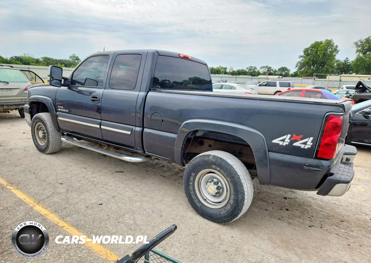 2004 Chevrolet Silverado K2500 Heavy Duty VIN:1GCHK29274E349288 - 2