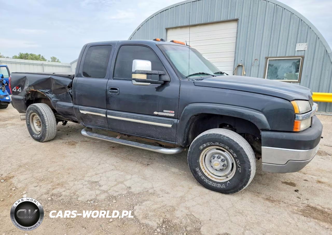 2004 Chevrolet Silverado K2500 Heavy Duty VIN:1GCHK29274E349288 - 4