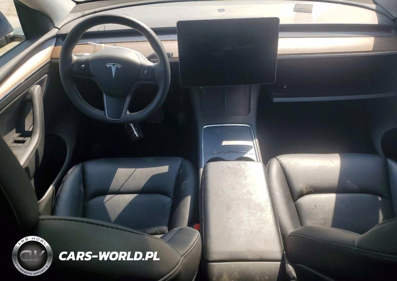 2023 Tesla Model Y VIN:7SAYGAEE2PF670690 - 8