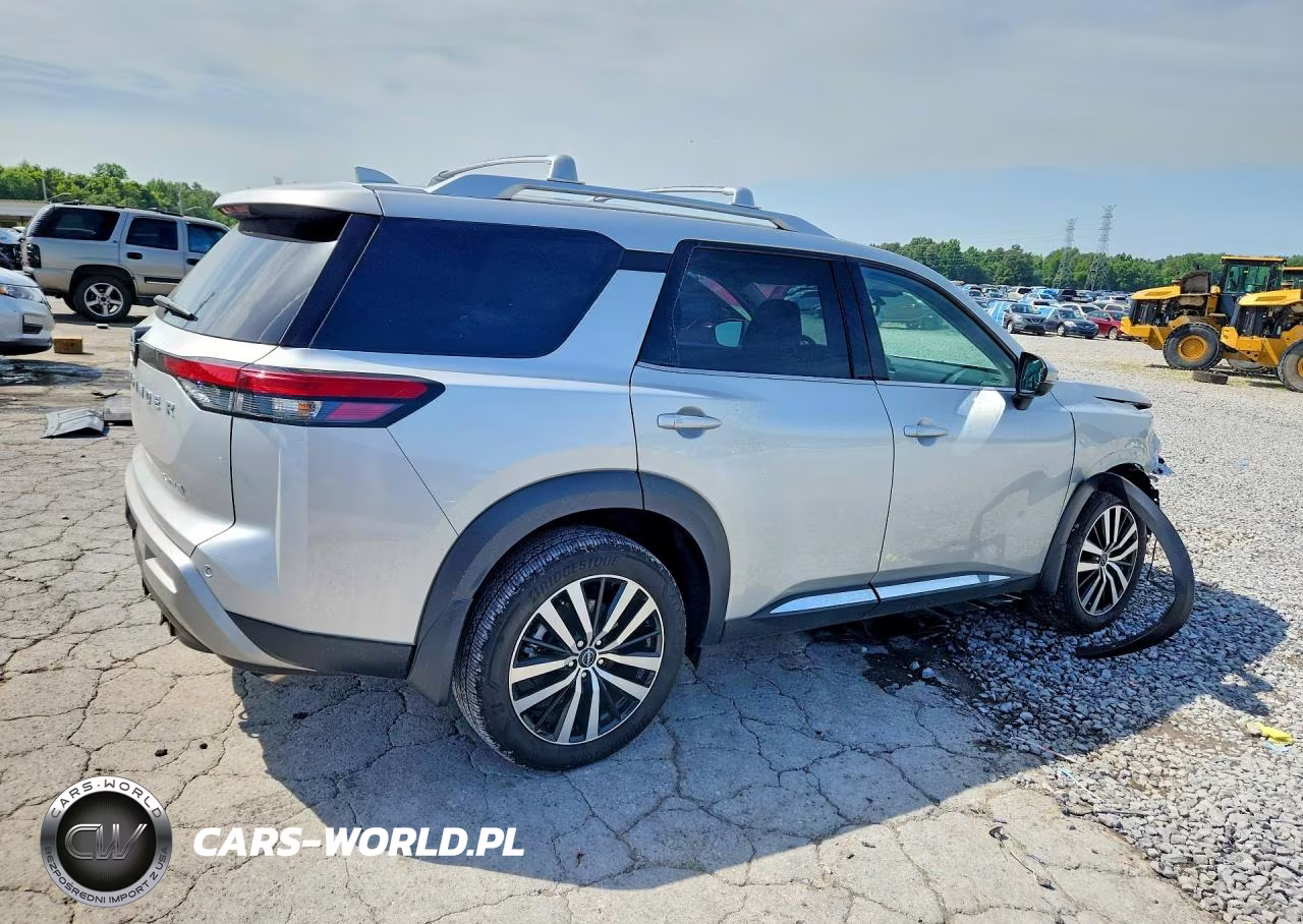 2025 Nissan Pathfinder Platinum VIN:5N1DR3DG6SC272338 - 3