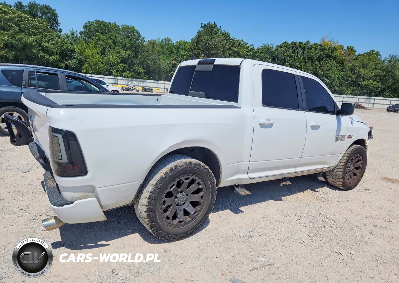 2013 Ram 1500 Sport VIN:1C6RR6MT0DS633457 - 3