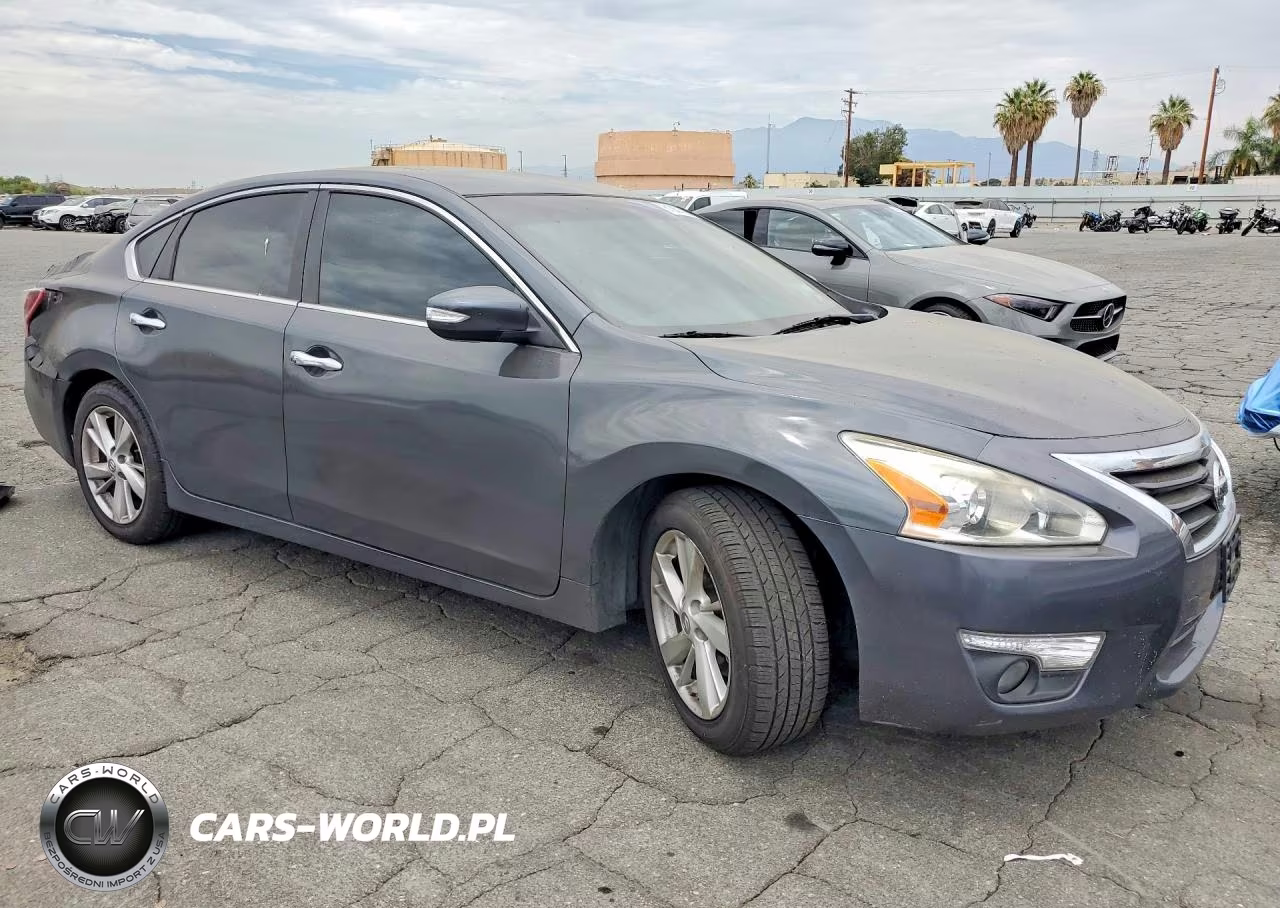 2013 Nissan Altima 2.5 VIN:1N4AL3APXDN401918 - 4