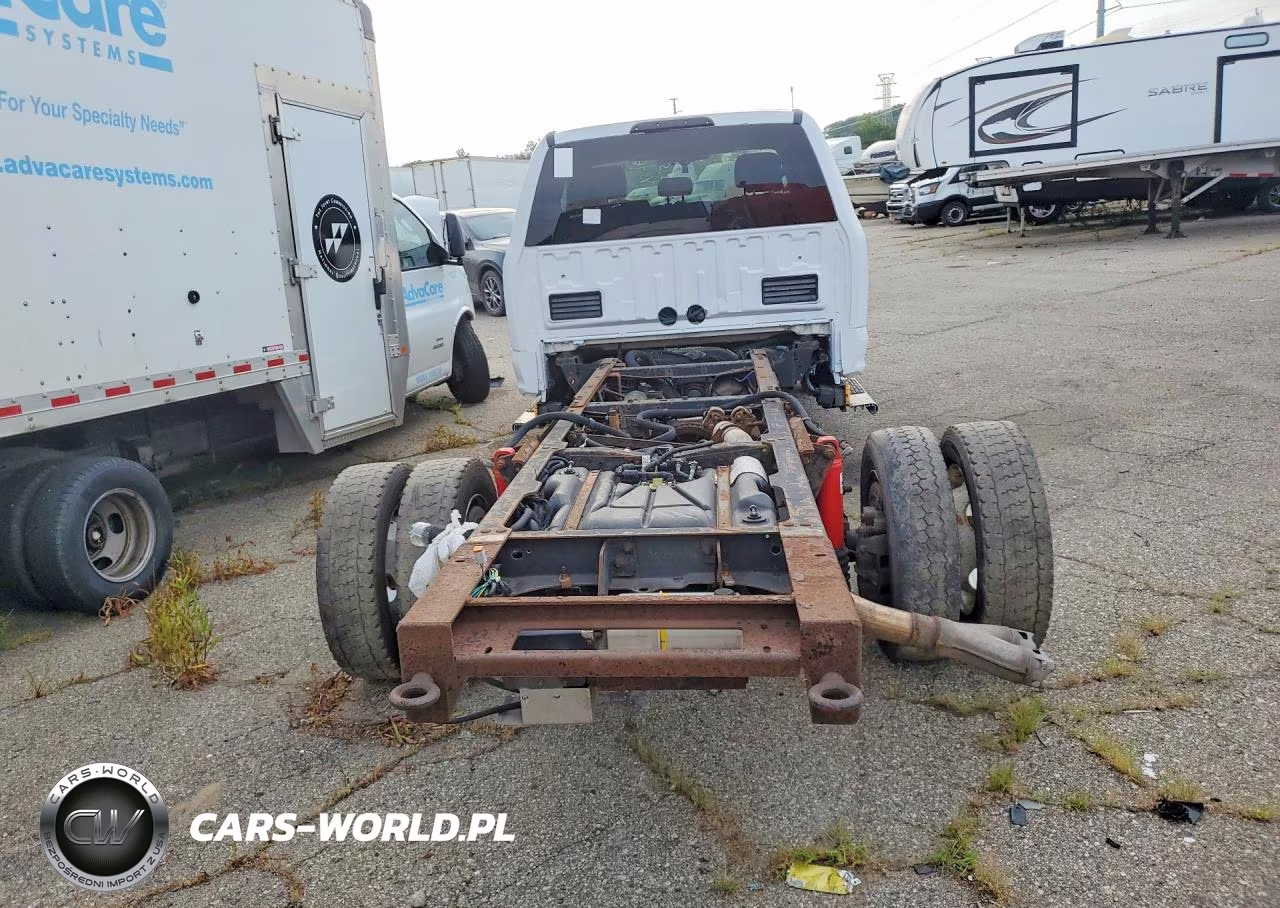 2017 Ford F-550 Chassis Xlt VIN:1FD0X5HT5HEB54396 - 6