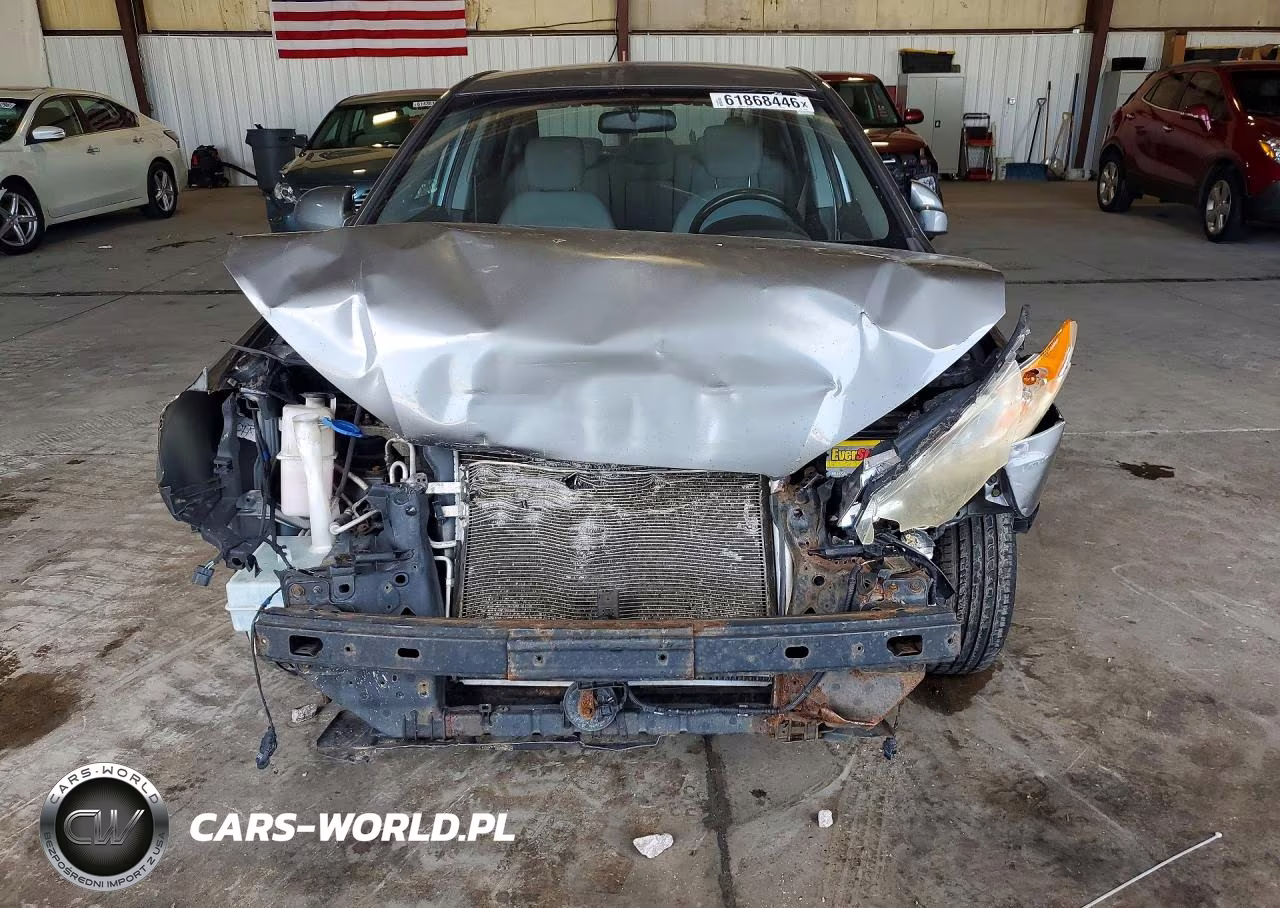 2010 Hyundai Elantra Gls VIN:KMHDU4AD3AU924050 - 5