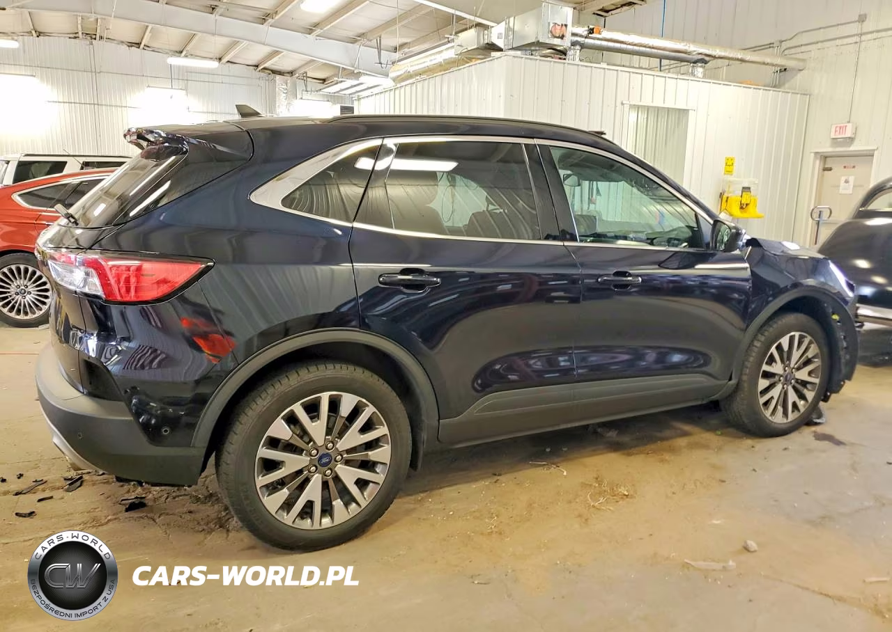 2021 Ford Escape Titanium VIN:1FMCU9J92MUA86845 - 3