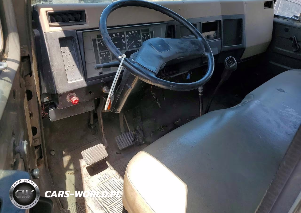 1995 International 4000 4700 VIN:1HTSCABM3SH606907 - 8