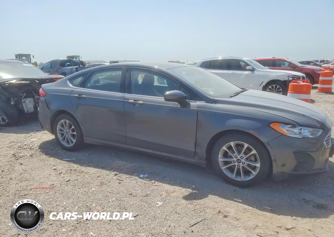 2020 Ford Fusion Se VIN:3FA6P0HD4LR202069 - 4