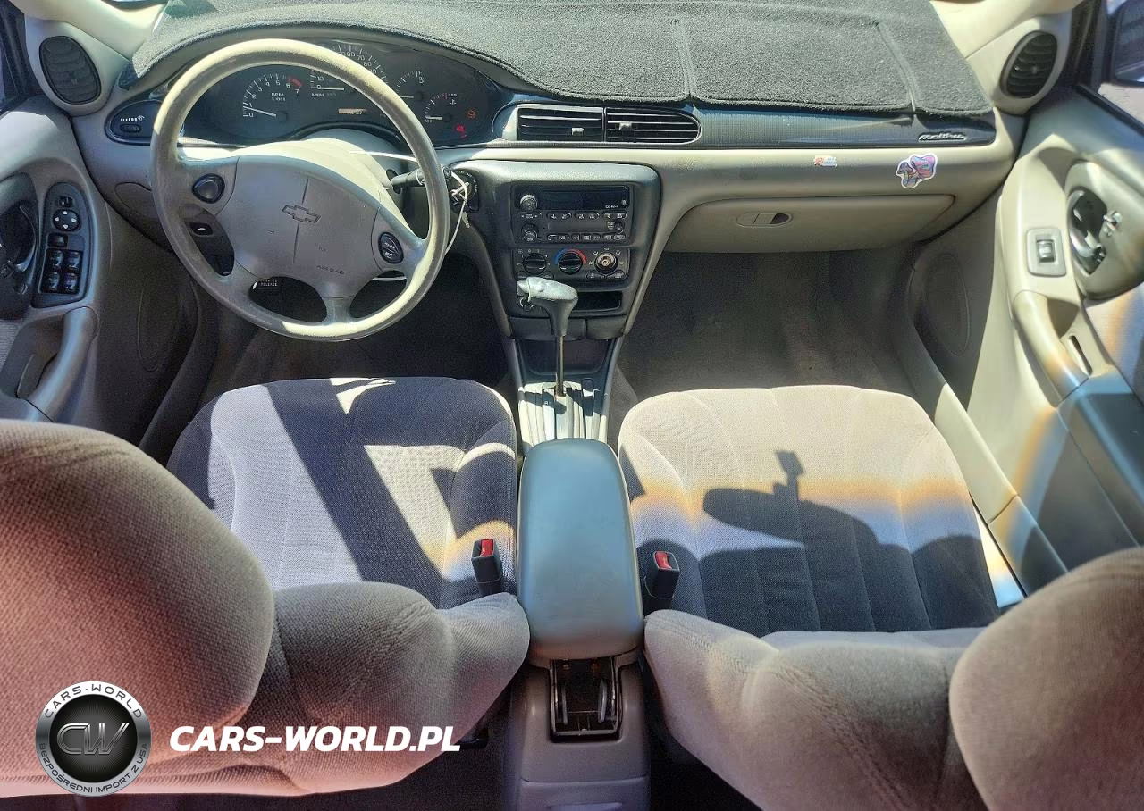 2002 Chevrolet Malibu VIN:1G1ND52J32M500400 - 8
