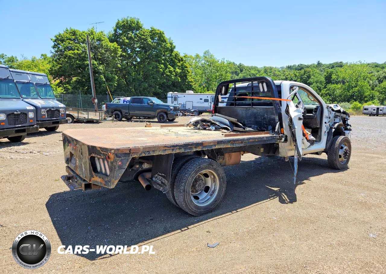 2019 Ram 4500 VIN:3C7WRLBJ9KG686645 - 3