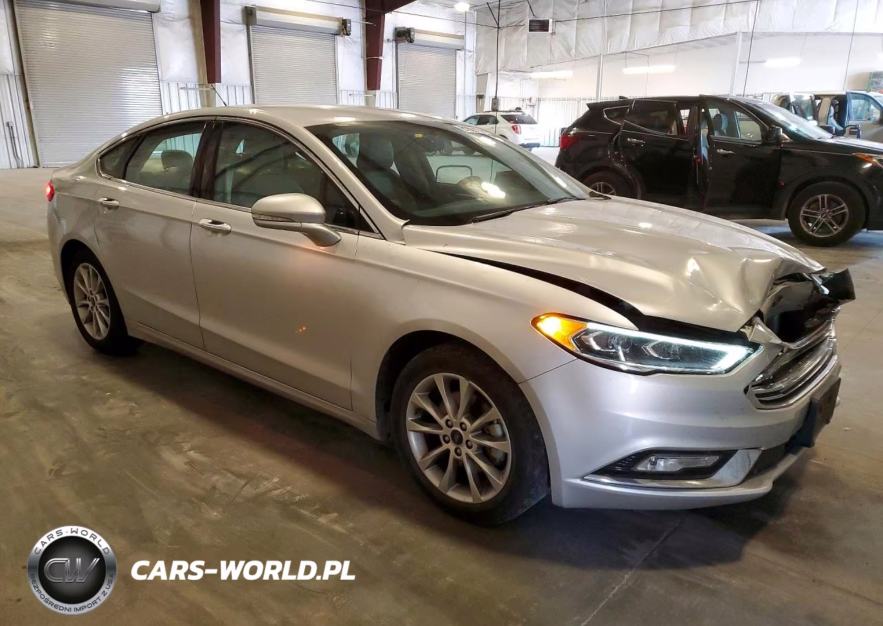 2017 Ford Fusion Se VIN:3FA6P0HD1HR132649 - 4