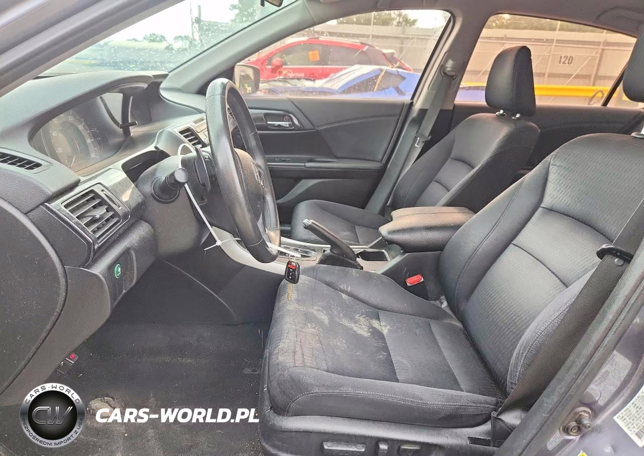 2015 Honda Accord Sport VIN:1HGCR2F55FA230705 - 7
