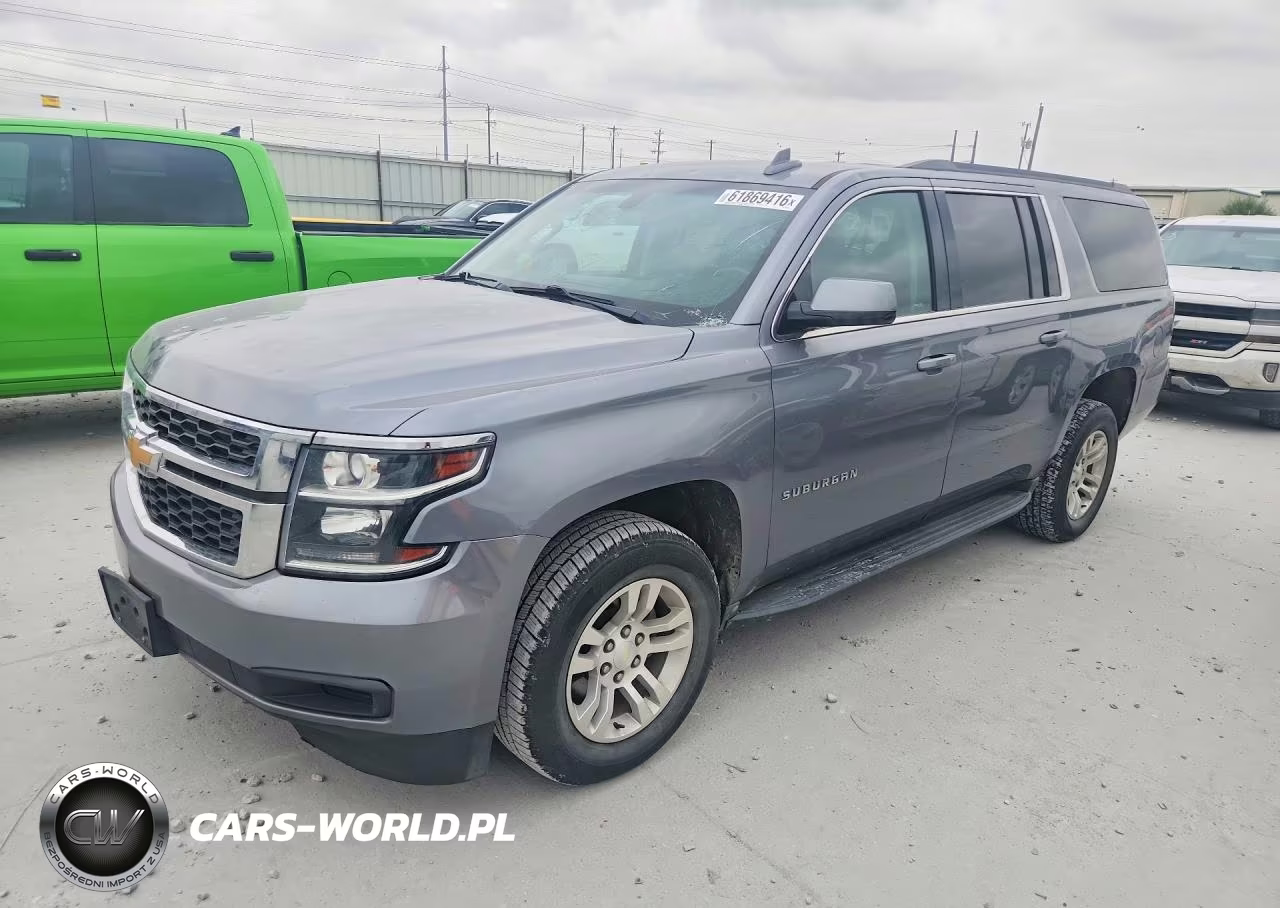 2018 Chevrolet Suburban C1500 Ls – zdjęcie 1 z 13