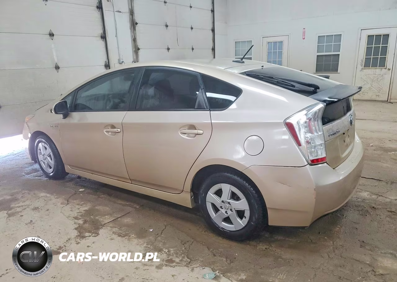 2011 Toyota Prius Two VIN:JTDKN3DU8B1441672 - 2