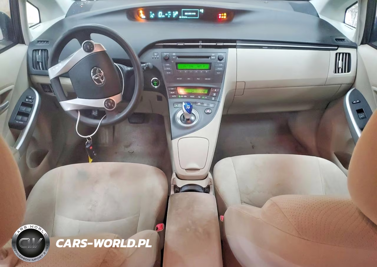 2011 Toyota Prius Two VIN:JTDKN3DU8B1441672 - 8