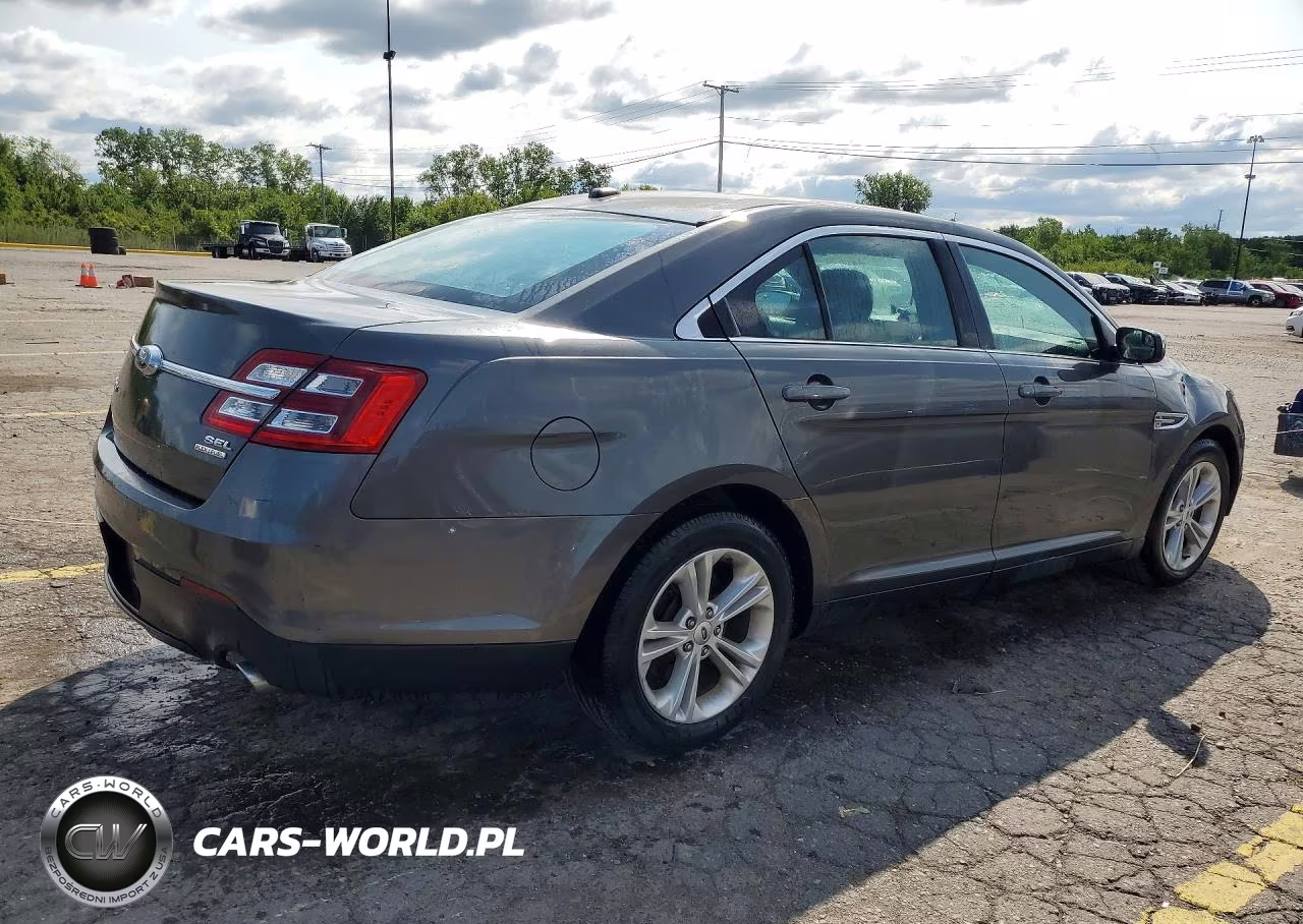 2015 Ford Taurus Sel VIN:1FAHP2E82FG202482 - 3
