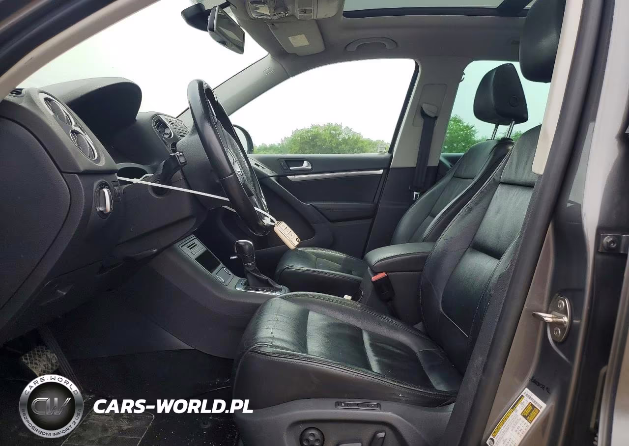 2012 Volkswagen Tiguan S VIN:WVGBV7AX5CW000443 - 7