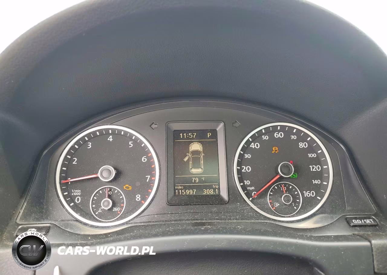 2012 Volkswagen Tiguan S VIN:WVGBV7AX5CW000443 - 9