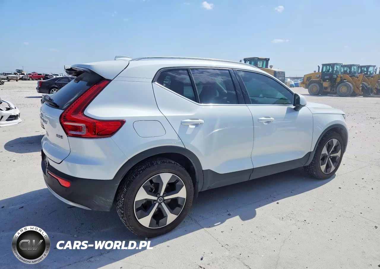 2023 Volvo Xc40 Plus VIN:YV4L12UN4P2915604 - 3