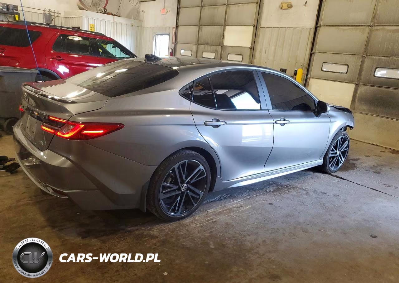 2026 Toyota Camry Xse VIN:4T1DAACK4TU656244 - 3