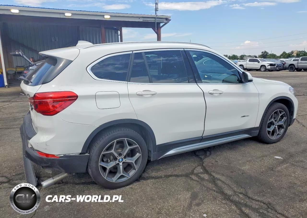 2018 BMW X1 xDrive28I VIN:WBXHT3C36J5K25323 - 3