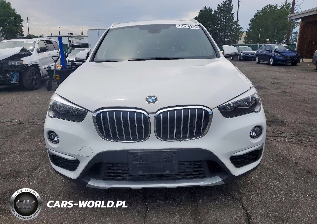 2018 BMW X1 xDrive28I VIN:WBXHT3C36J5K25323 - 5