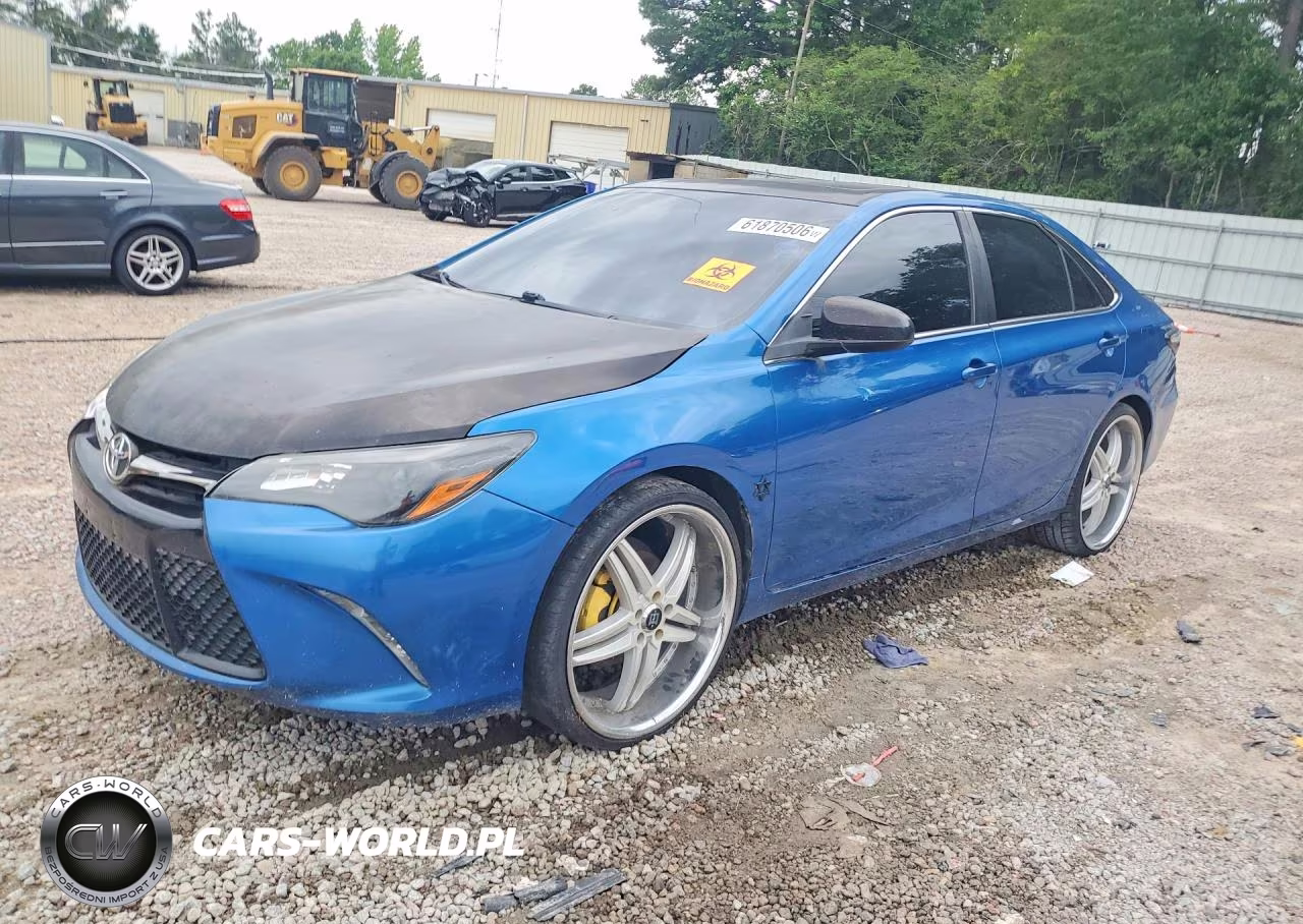 2016 Toyota Camry Special Edition