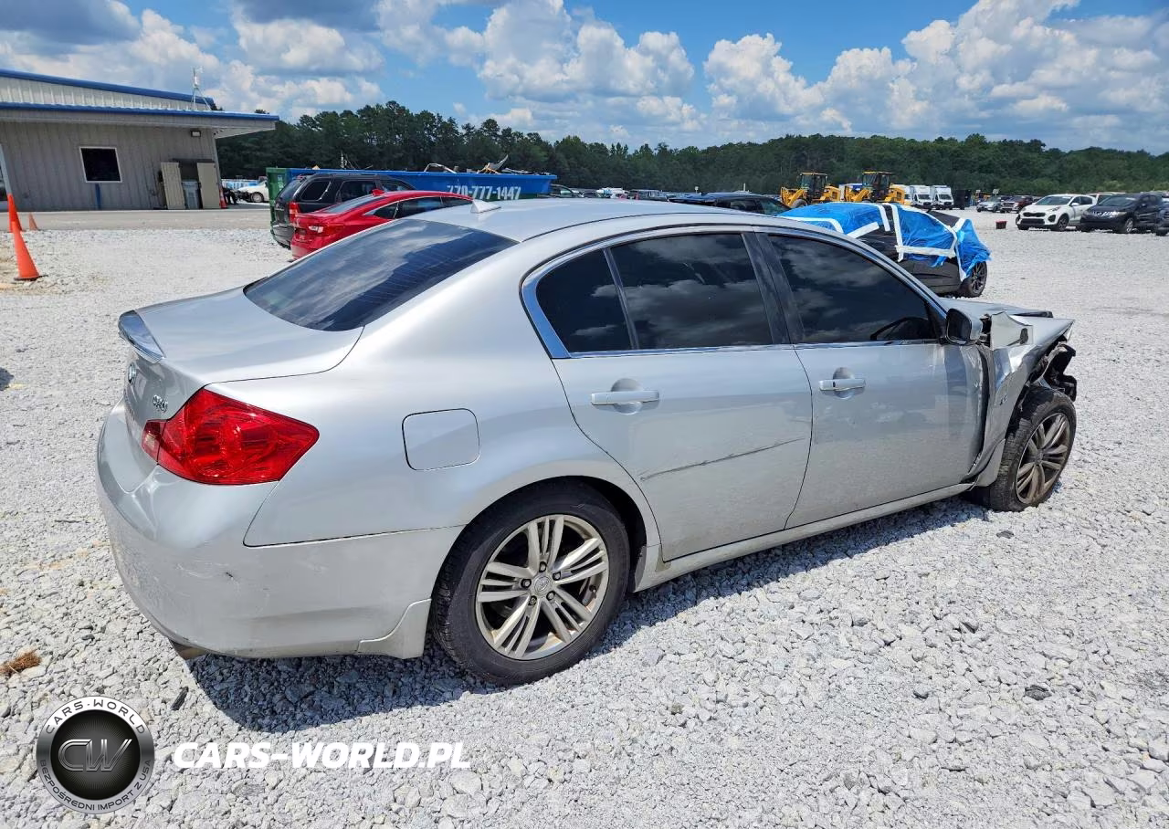 2015 Infiniti Q40 Base VIN:JN1CV6AR7FM524362 - 3