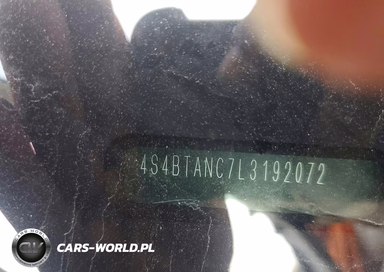 2020 Subaru Outback Limited VIN:4S4BTANC7L3192072 - 13