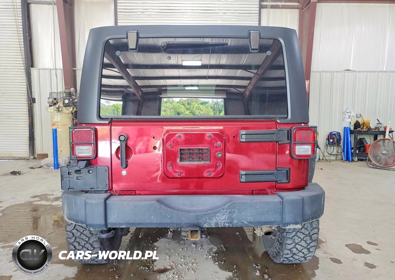 2013 Jeep Wrangler Unlimited Sport VIN:1C4BJWDG2DL547548 - 6