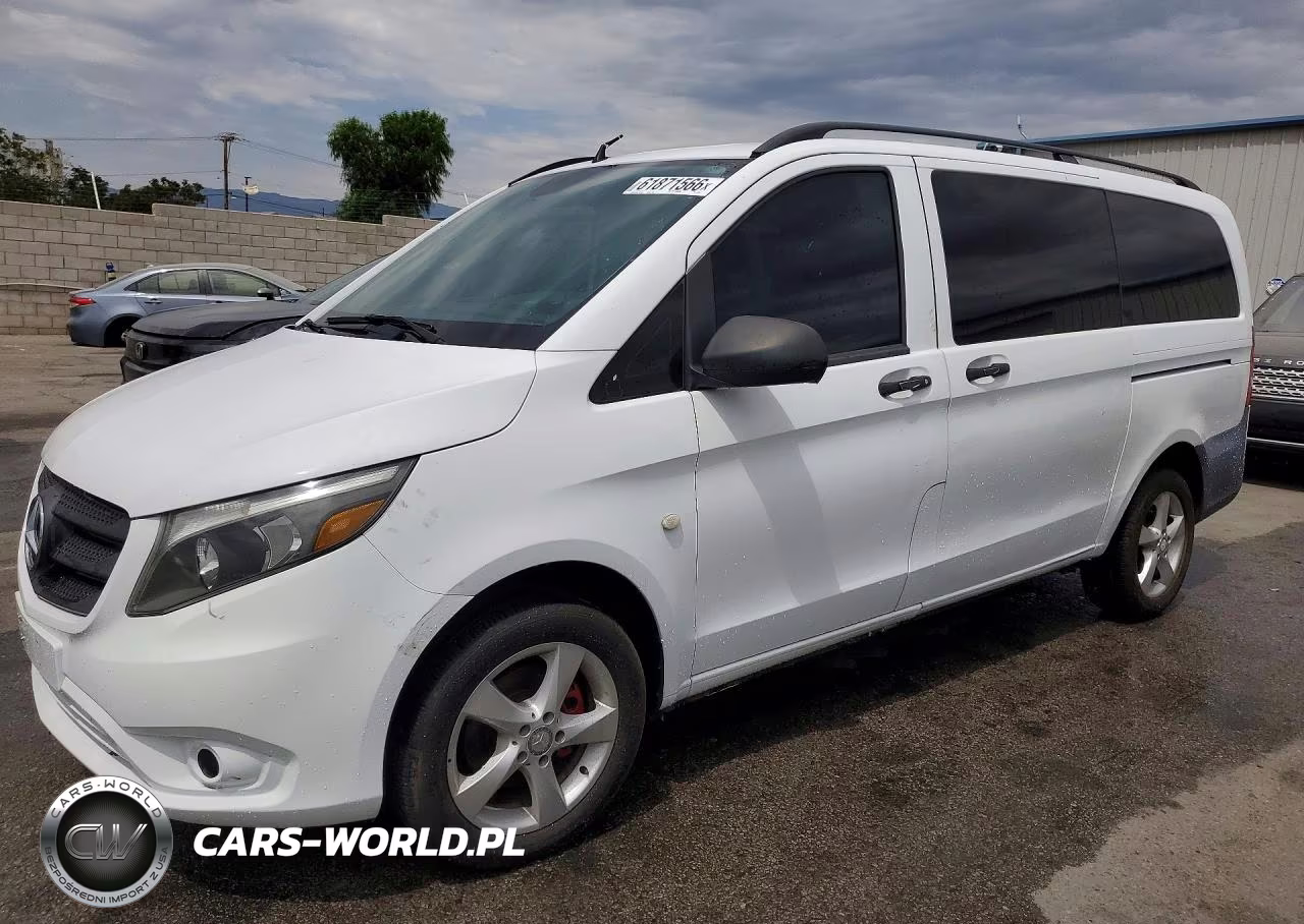 2016 Mercedes-Benz Metris