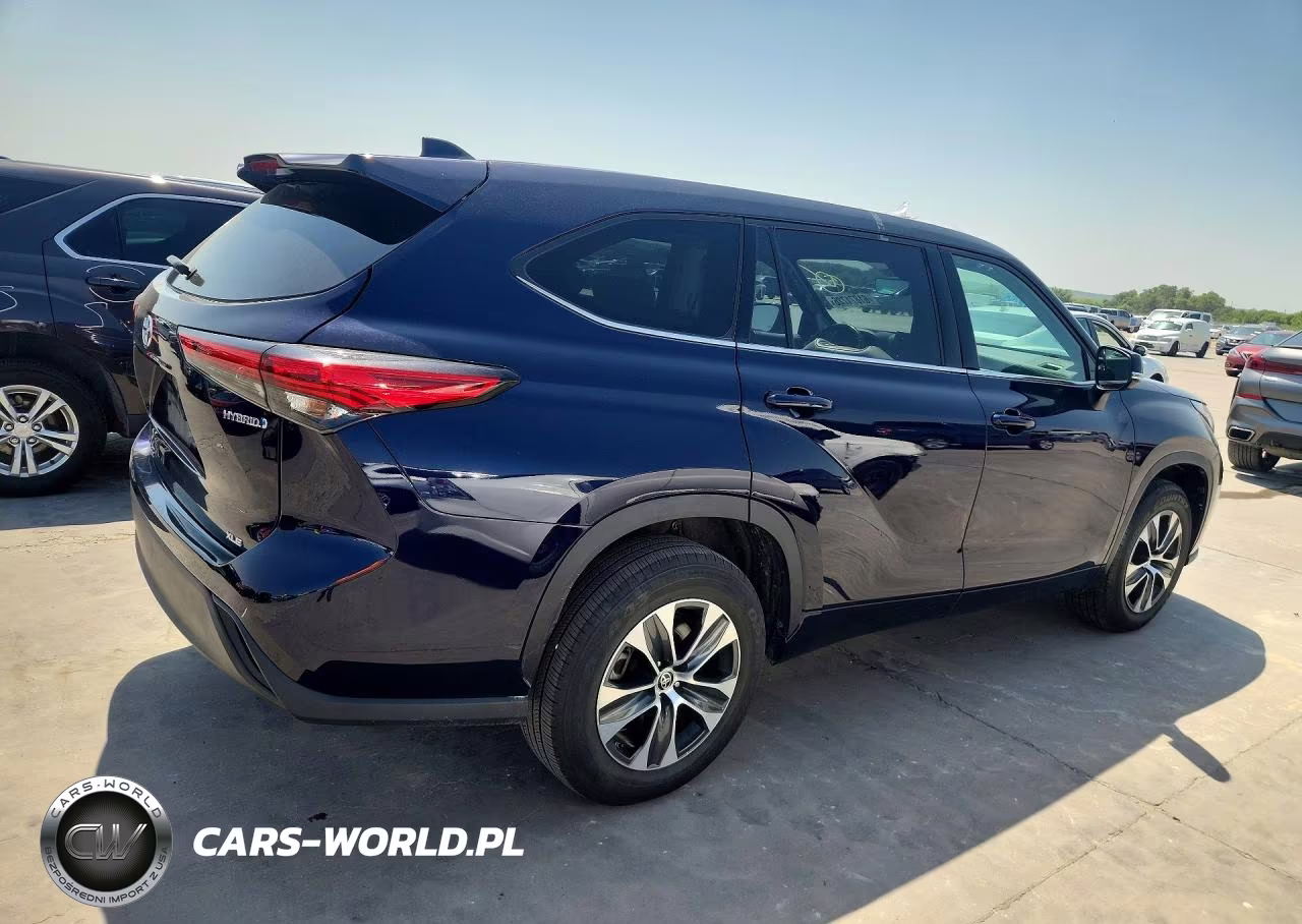 2022 Toyota Highlander Hybrid Xle VIN:5TDGARAH4NS511395 - 3