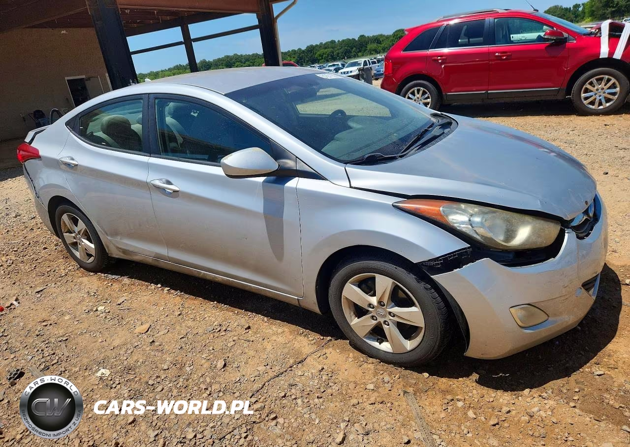 2012 Hyundai Elantra Gls VIN:5NPDH4AE4CH085136 - 4