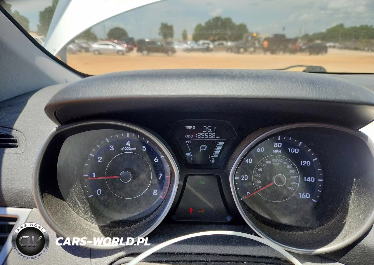 2012 Hyundai Elantra Gls VIN:5NPDH4AE4CH085136 - 9