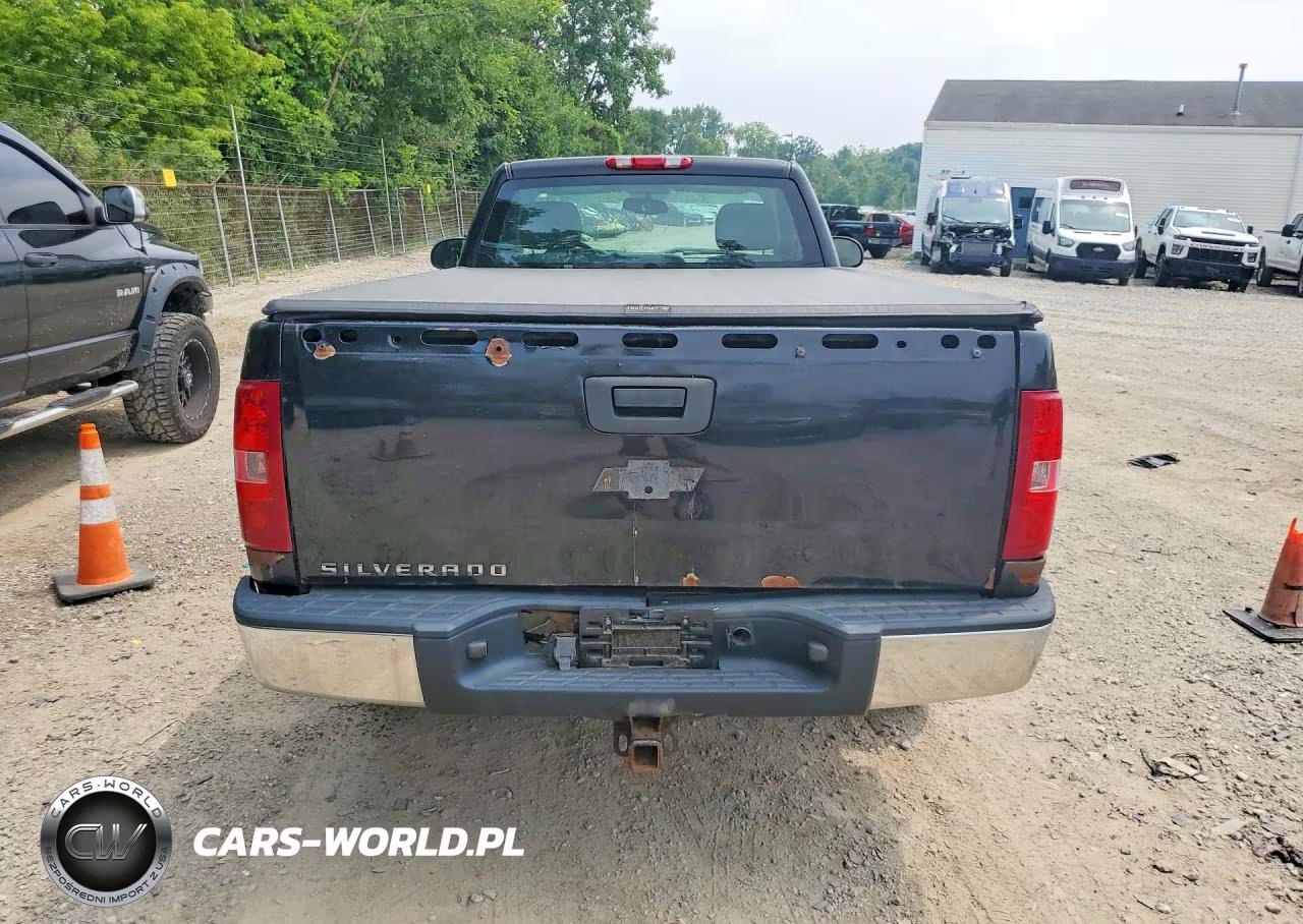 2007 Chevrolet Silverado C1500 Classic VIN:1GCEC14X37Z640056 - 6
