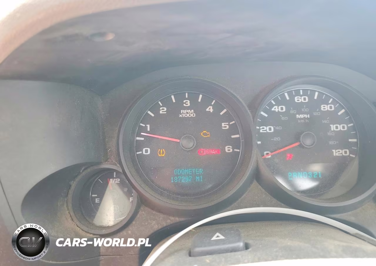 2007 Chevrolet Silverado C1500 Classic VIN:1GCEC14X37Z640056 - 9