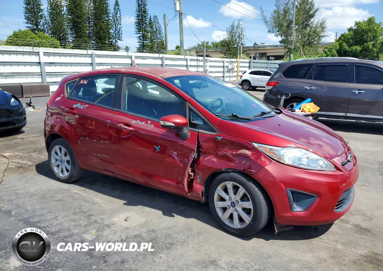 2013 Ford Fiesta Se VIN:3FADP4EJ3DM152773 - 4