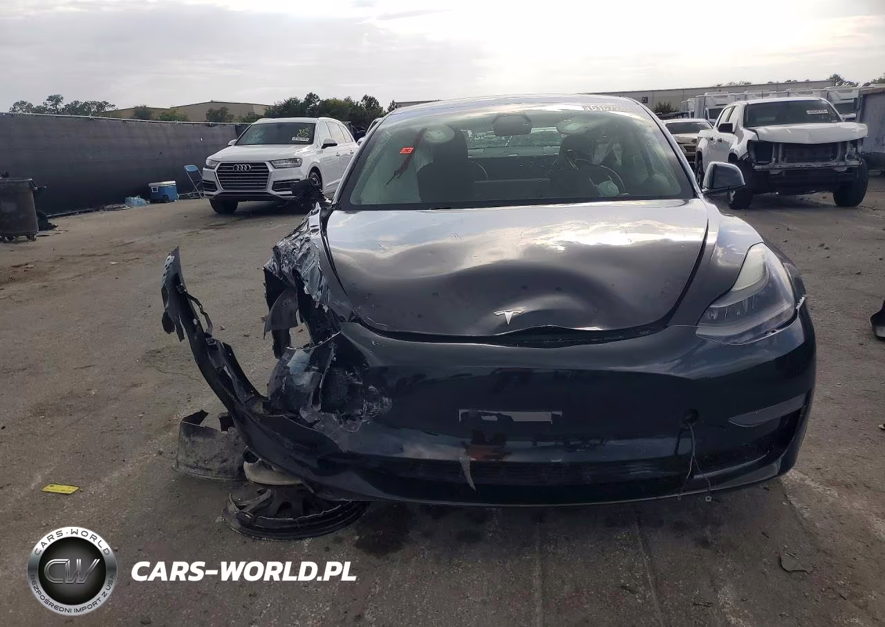 2021 Tesla Model 3 VIN:5YJ3E1EA1MF082673 - 5