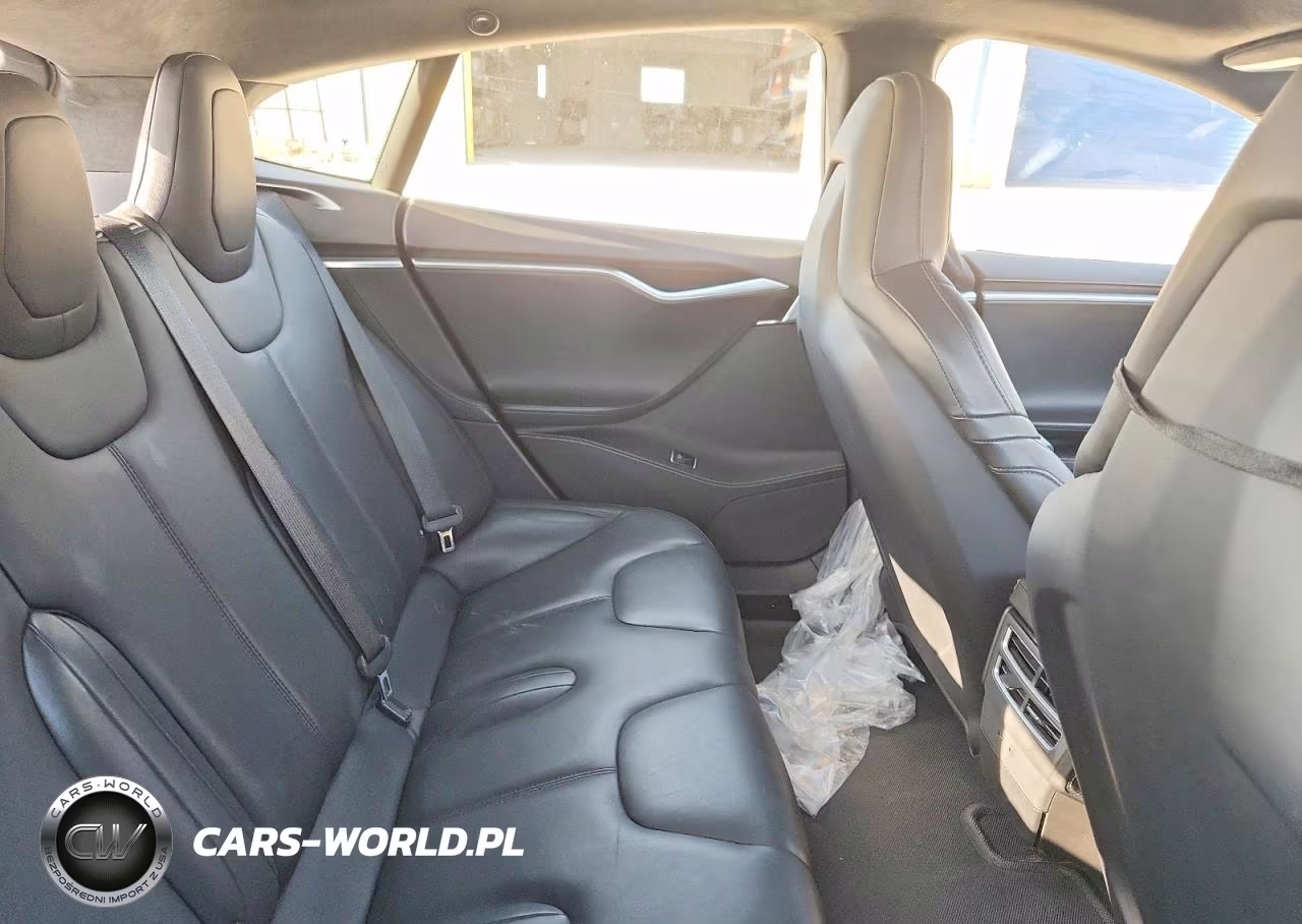 2016 Tesla Model S VIN:5YJSA1E16GF171523 - 10