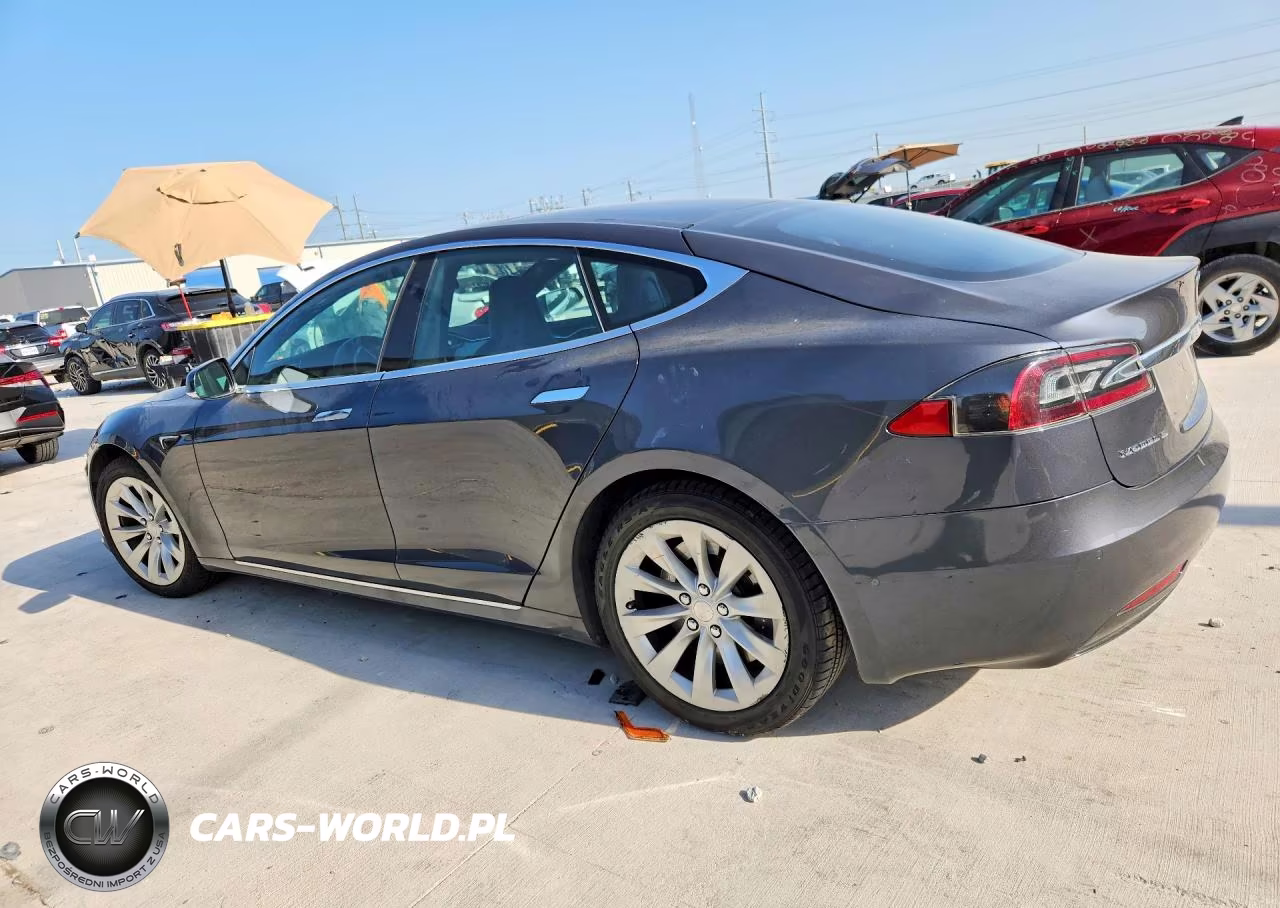 2016 Tesla Model S VIN:5YJSA1E16GF171523 - 2